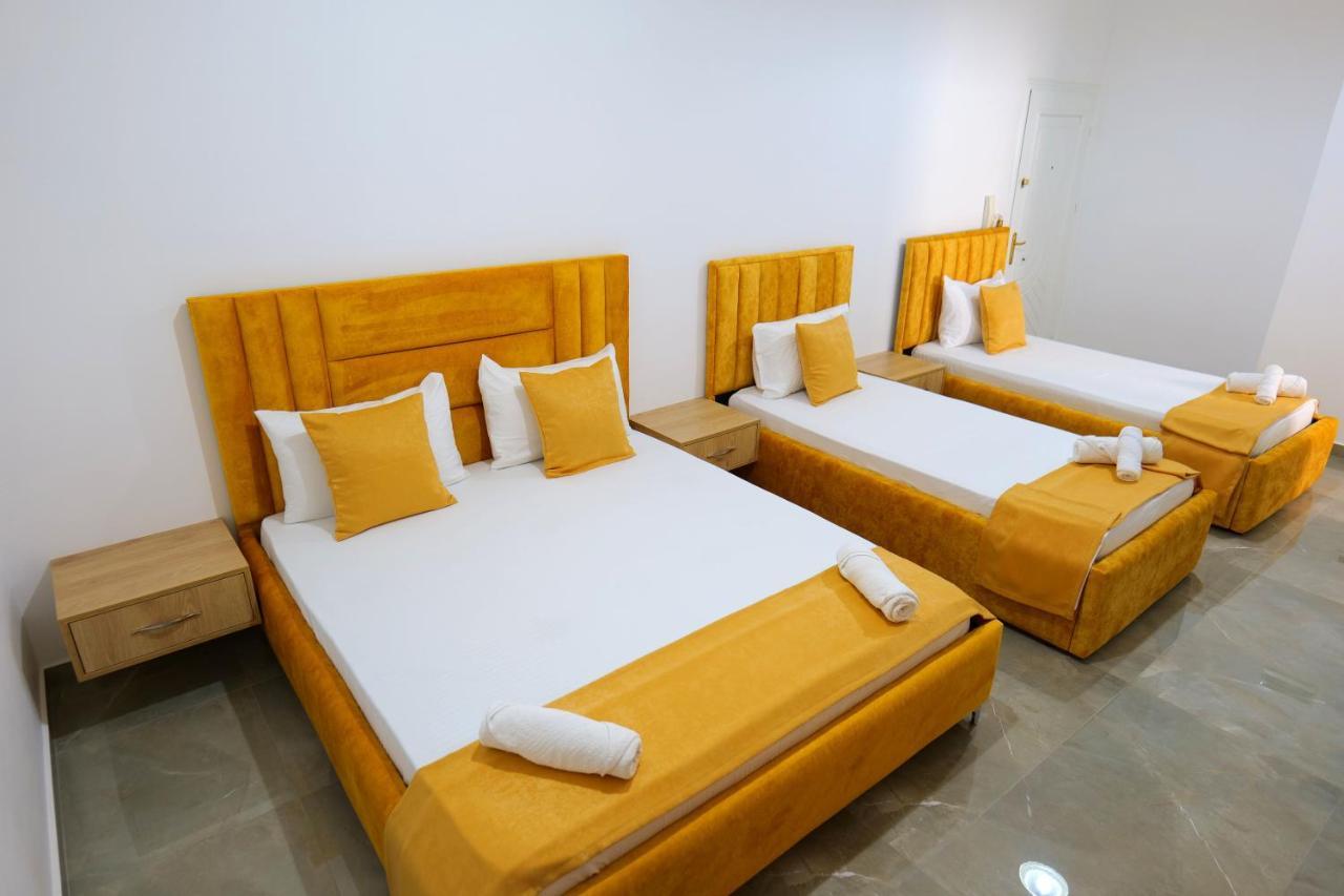 Hotel Adi-Vera Sarandë Buitenkant foto